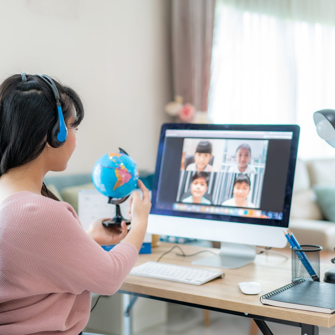 Image of If you’re looking to start teaching online in this newly virtual world, here are 5 online teaching jobs to help you get started. 