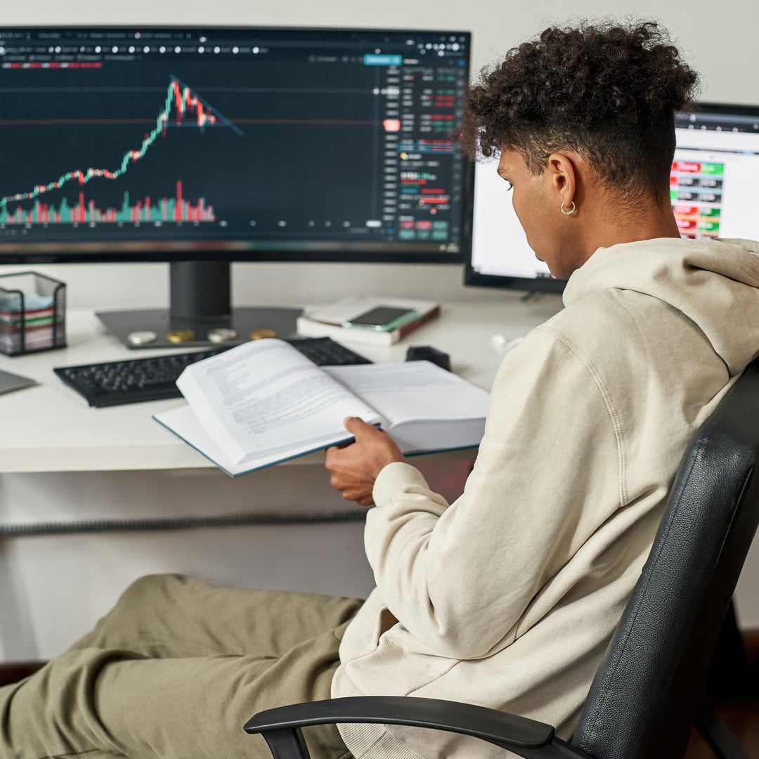 Image of The best finance books of 2022 can help you manage your debt, plan for retirement, build an investment strategy, and more.