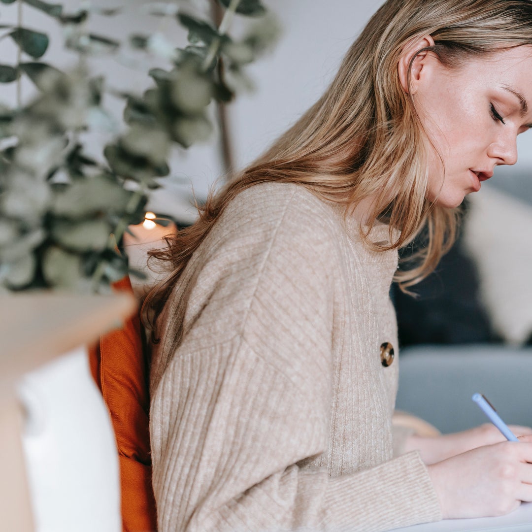 Image of Here’s how to write a check in 6 steps — make sure your signatures are consistent and you’re using a dark pen.