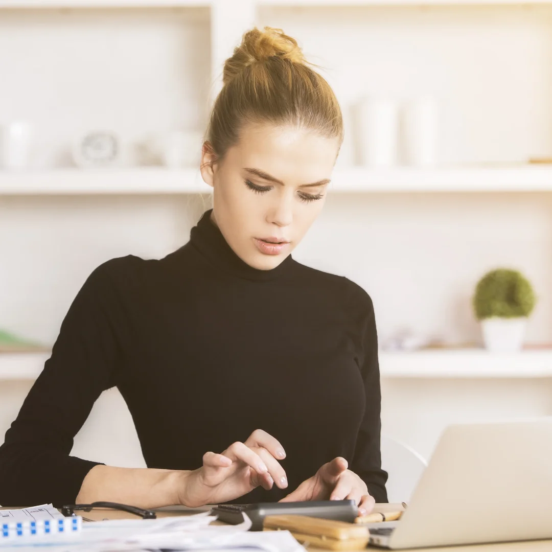 Image of If you have a low income, here is how to create a budget that will help you save money and be sure your expenses are covered.