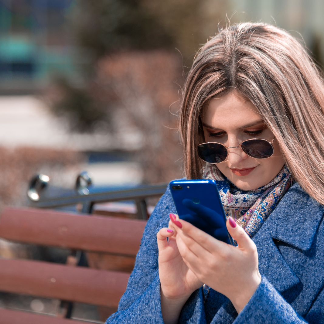 Image of How can investors use modern portfolio theory (MPT) to create the best investment portfolio for their unique financial goals?